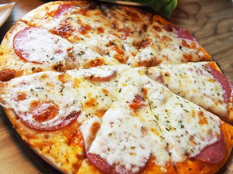 pizza-1202775_1920